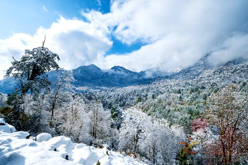 欢乐中国仁寿户外 众筹一亿步 12月8日走进雅安二郎山喇叭河冰雪世界 欢乐中国网